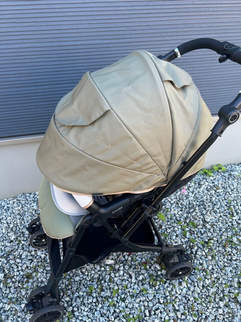 コンビ　ベビーカー　スゴカル4キャスコンパクト