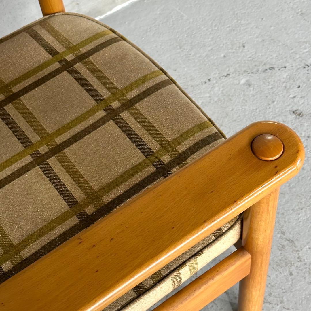 ✿昭和レトロ✿ カリモク ヴィンテージ木製チェア クラシック 布座面チェア②