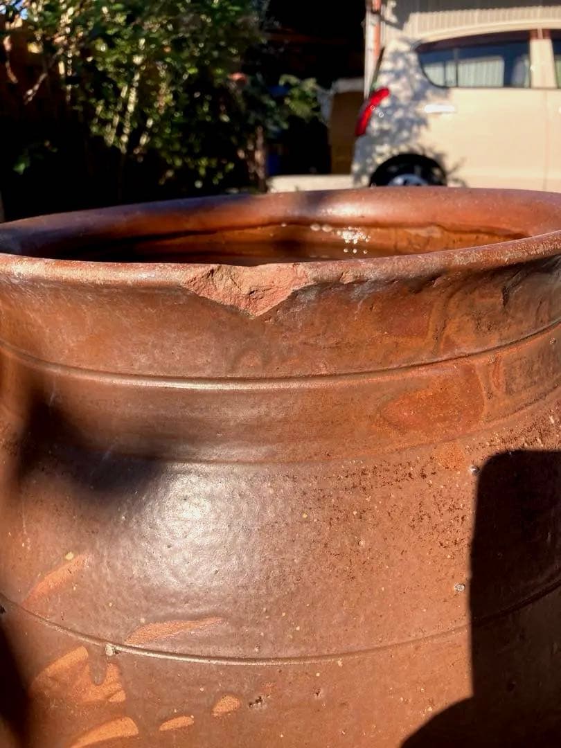 味わい深い 古い 大きな 陶器の甕 (かめ) 壺植木鉢 メダカ鉢 和風51センチ