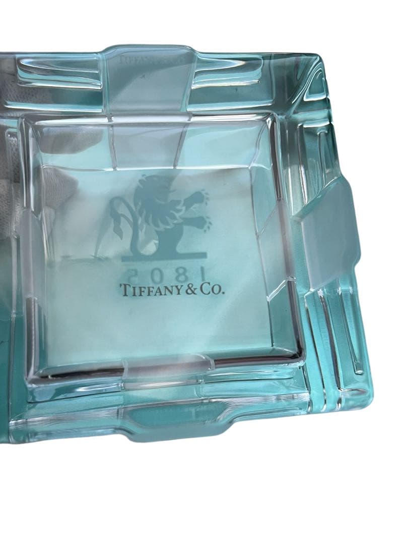 Tiffany クリスタル ギフトボックス型 アクセサリーケース