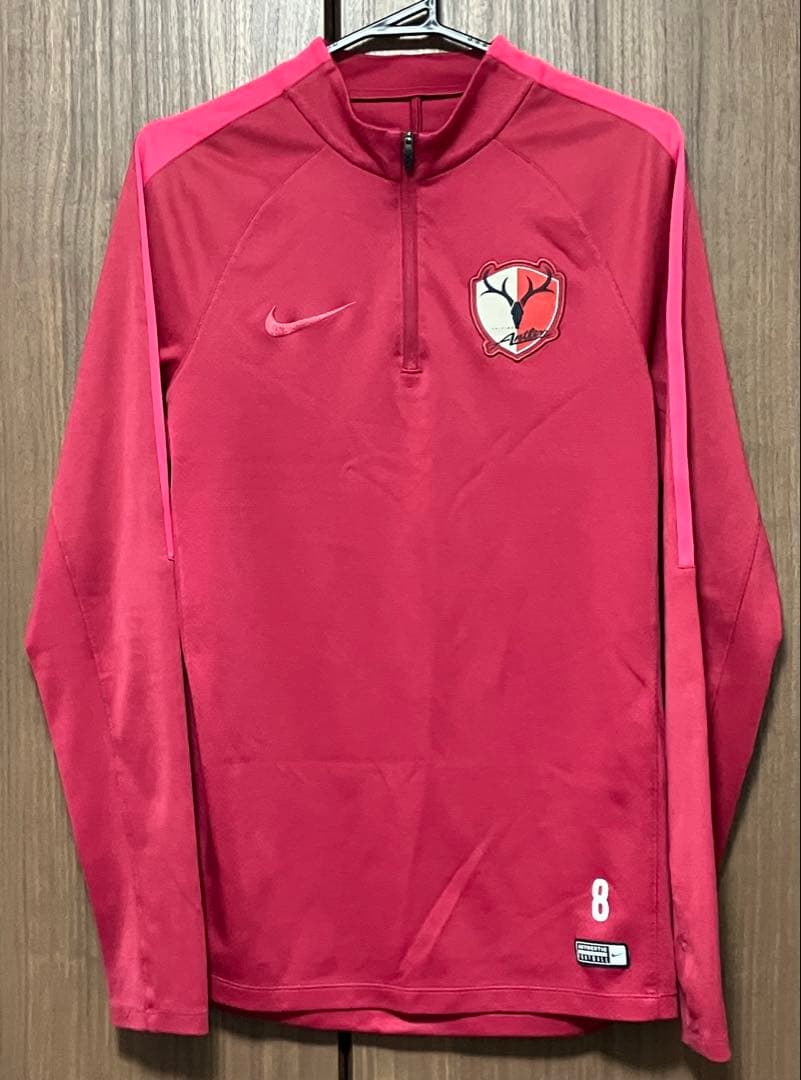 鹿島アントラーズ 　NIKE　トレーニングトップ　長袖ジャージ　Mサイズ　非売品