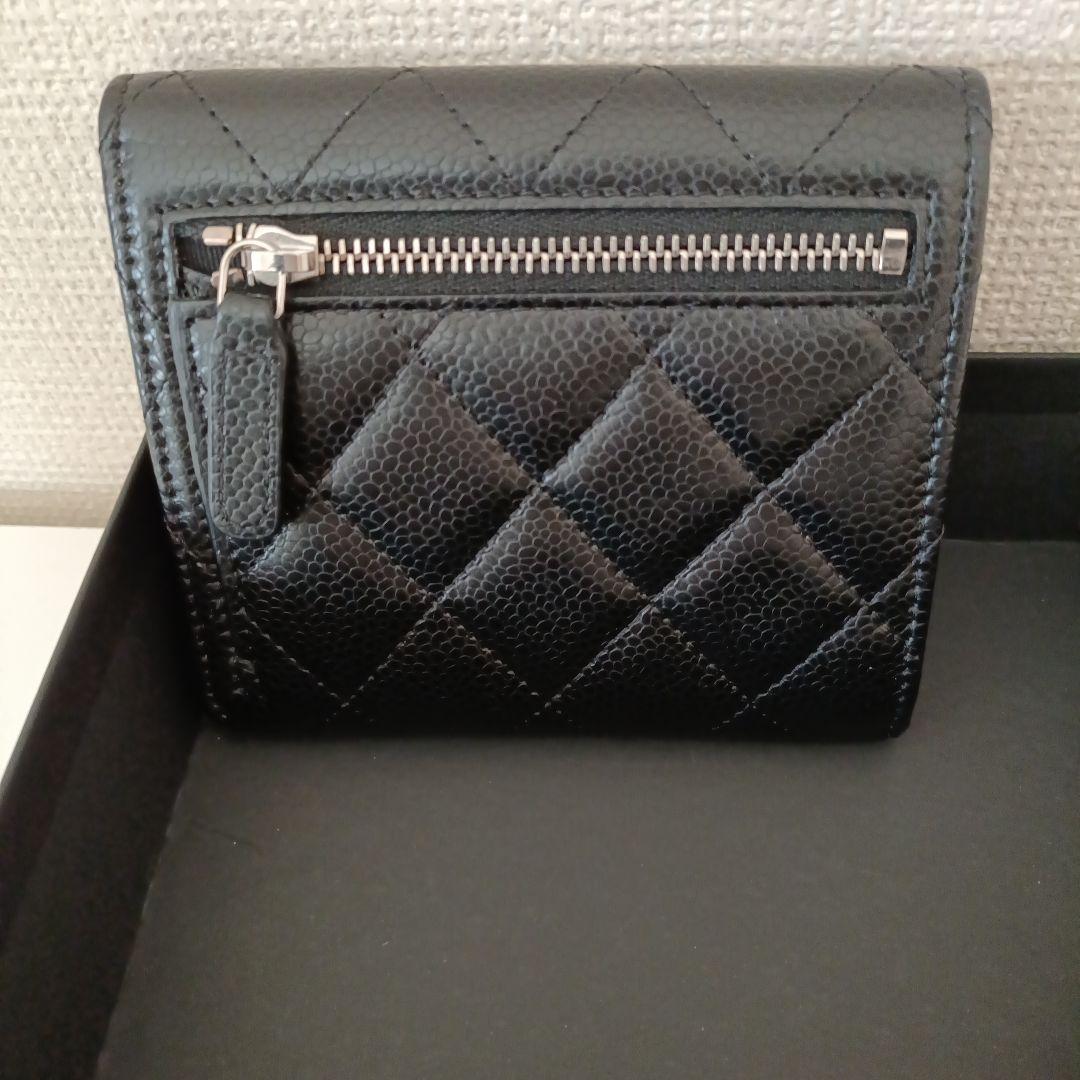 【お値下】CHANEL シャネル ブラック 二つ折り財布