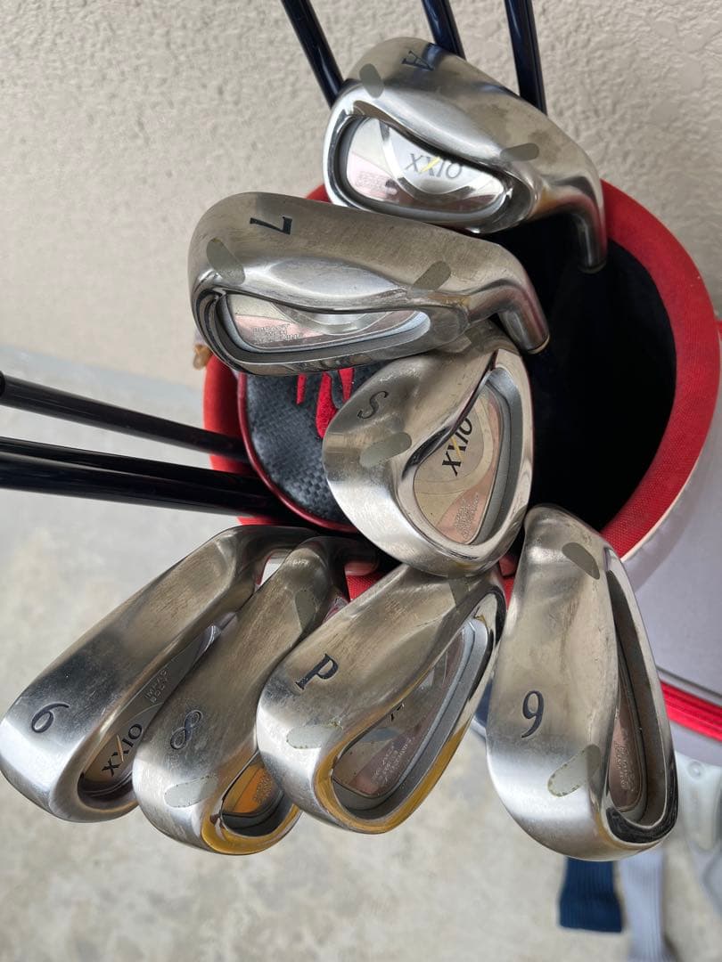 レディース！豪華XXIO等女性用ゴルフセット+稀少スヌーピキャディバッグ