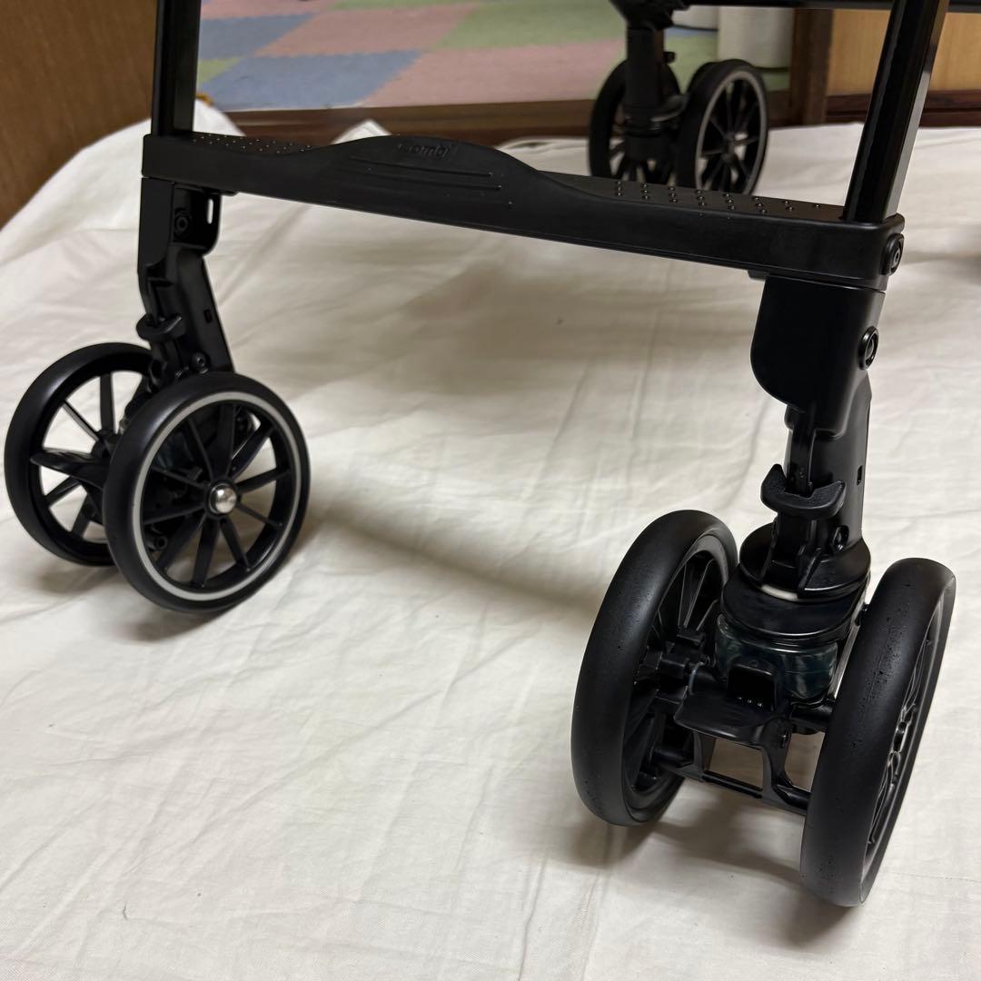 コンビ ベビーカー スゴカルα 4キャス compact エッグショック HT