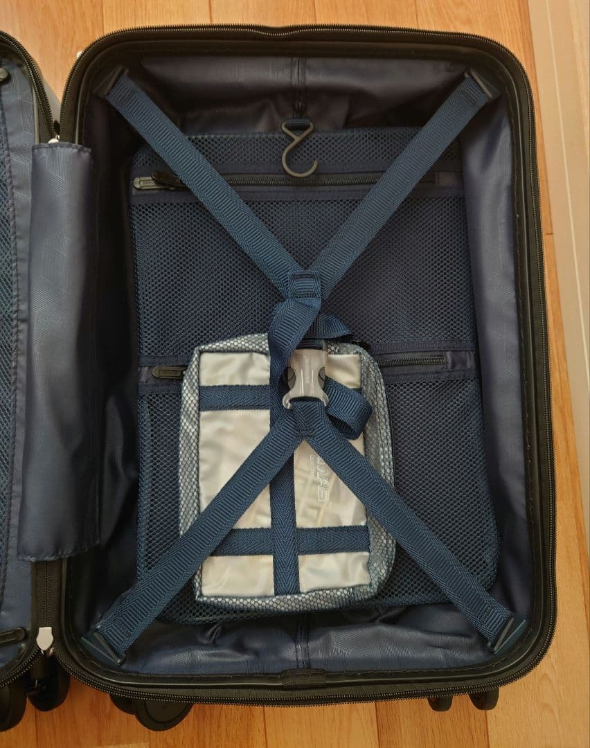 未使用 BERMAS キャリーケース No.60566 キャスターアップグレード