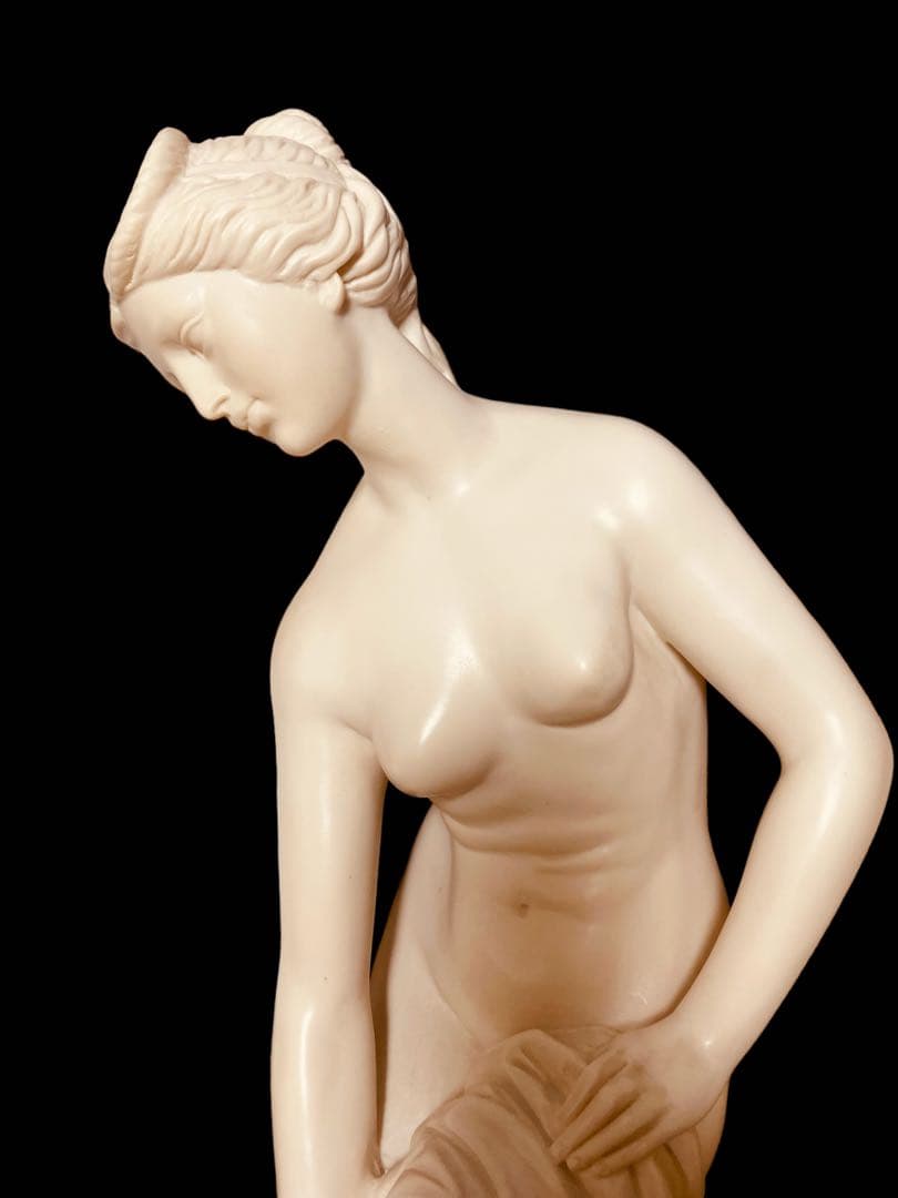 西洋アンティーク　大理石　裸婦像　ヴィーナス像