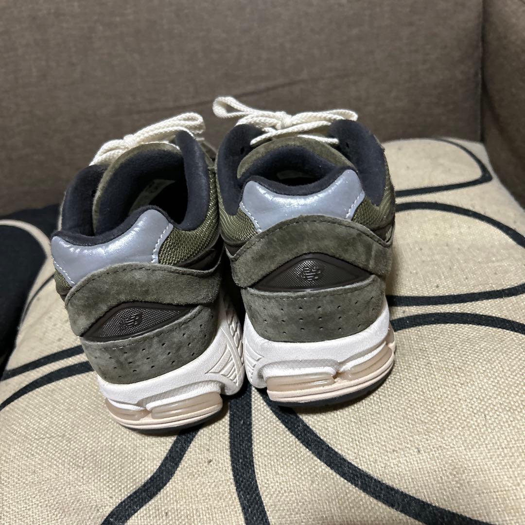 New Balance 2002R スニーカー オリーブ
