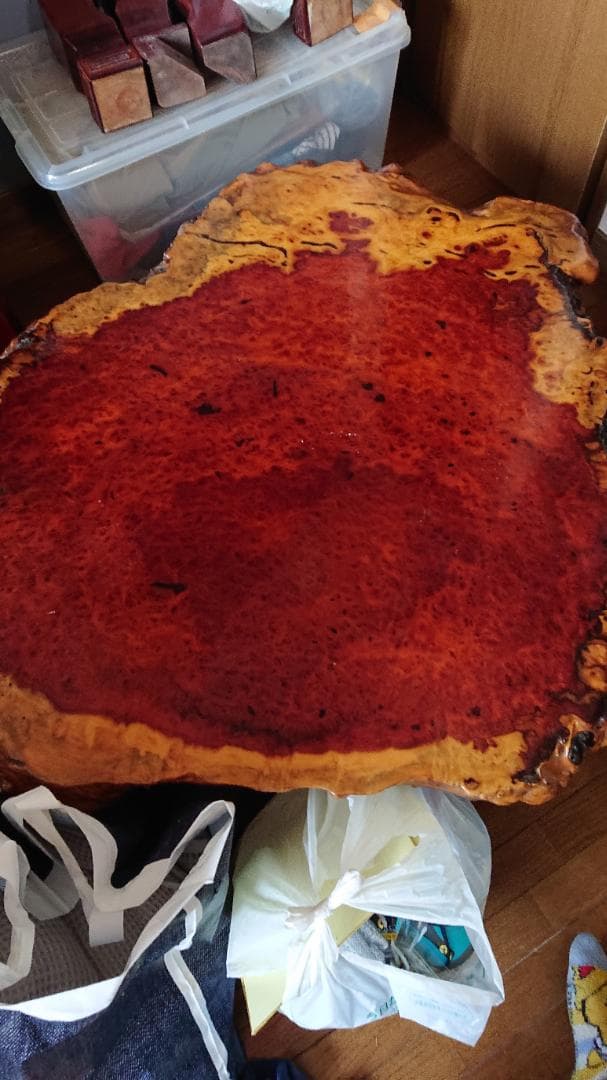 百日紅のテーブル