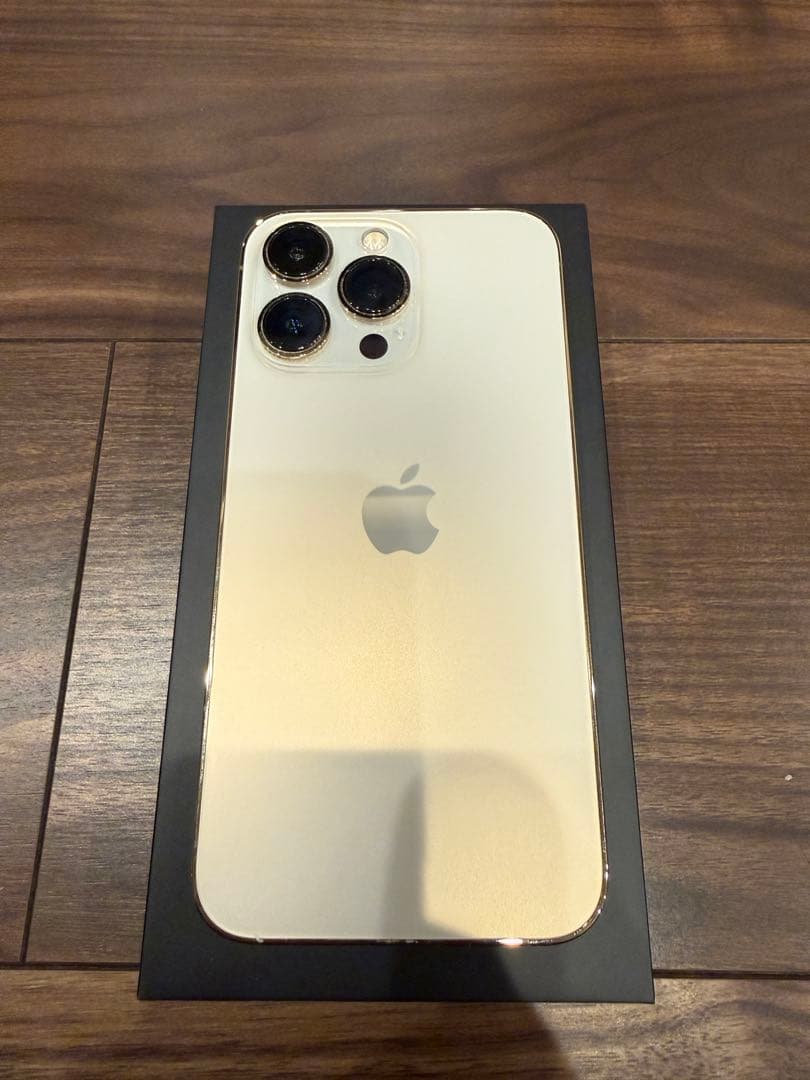 Apple iPhone 13 Pro 512GB ゴールド 本体　SIMフリー
