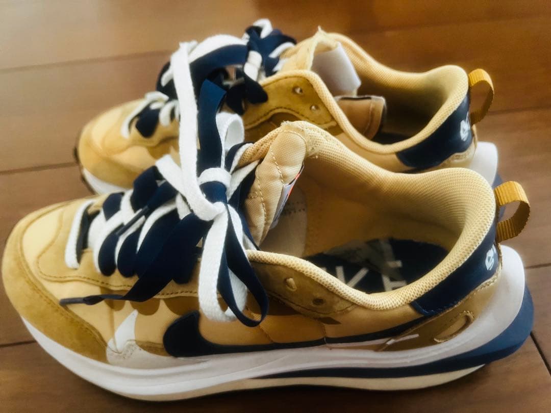 sacai nike vaporwaffle ヴェイパーワッフル/ベージュ　37
