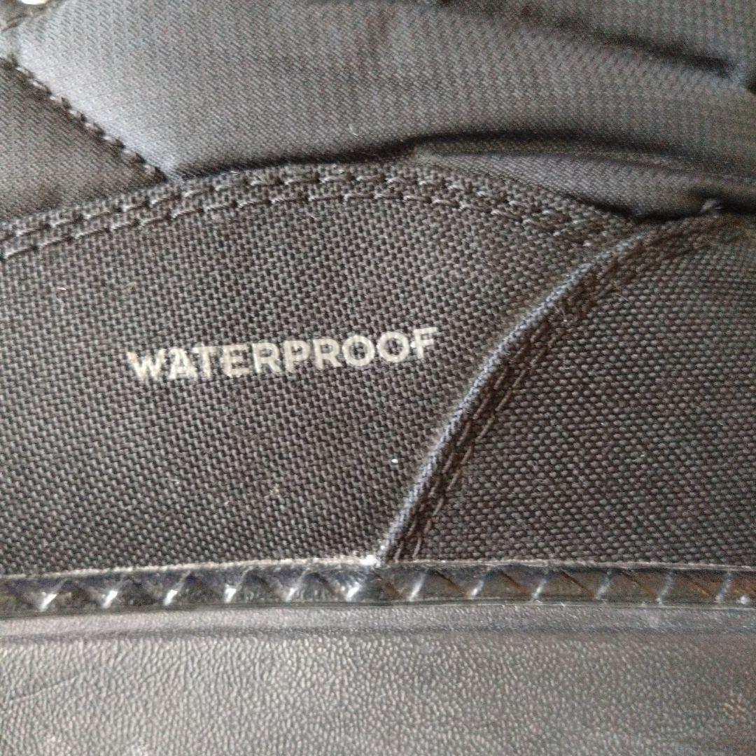 【週末価格】コロンビア　サップランド　スノーブーツ　ウォータープルーフ　　黒