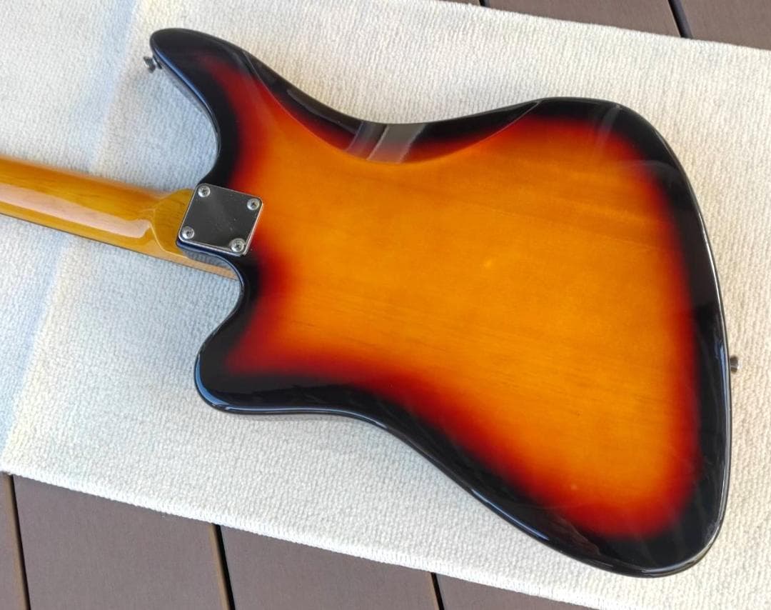 ✨未使用✨ARIA ビザールギター RETRO 1532J