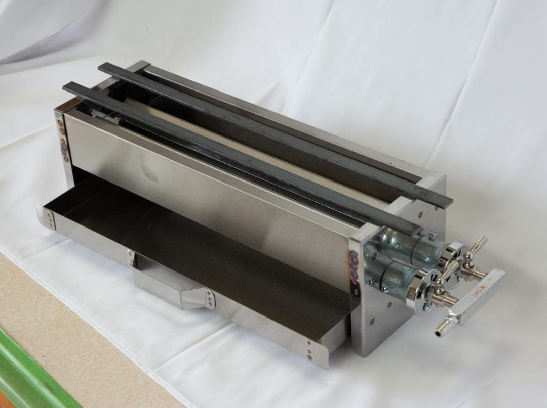 売れてます★焼き鳥コンロ★串焼★プロ仕様★五平餅★業務用★焼鳥焼器★みたらし団子