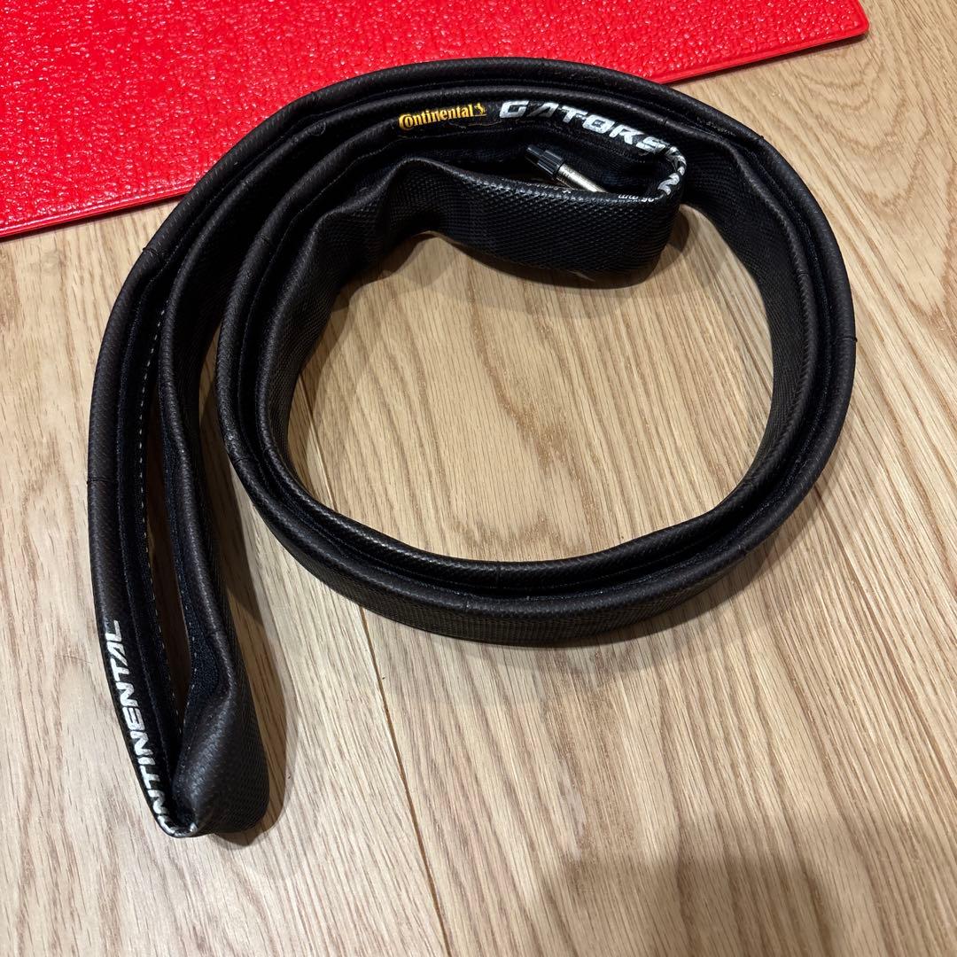 Continental GATORSKIN チューブラータイヤ