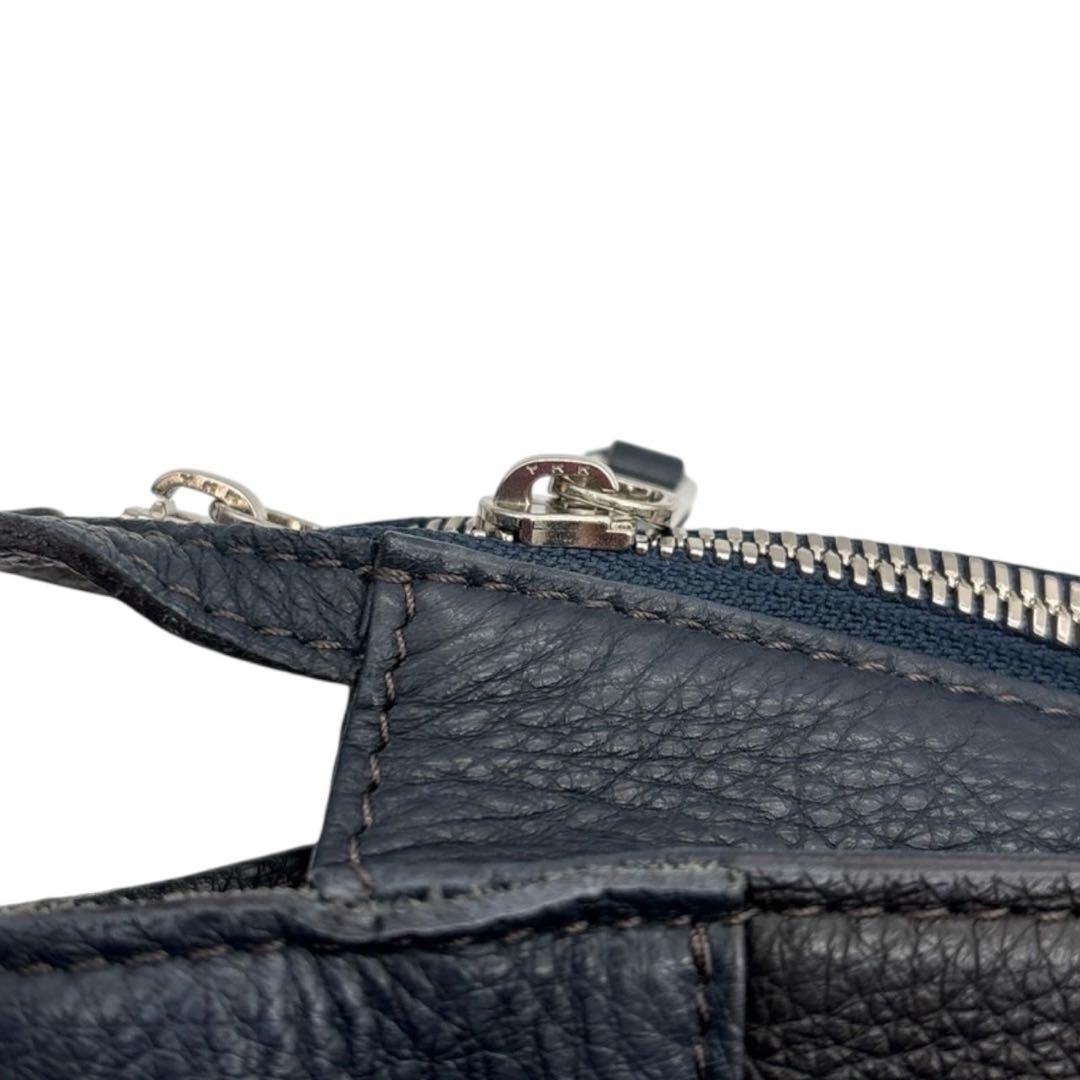 美品◎ フジタカ A4可 肩かけ可 トートバッグ ビジネス可 シボ革 ネイビー