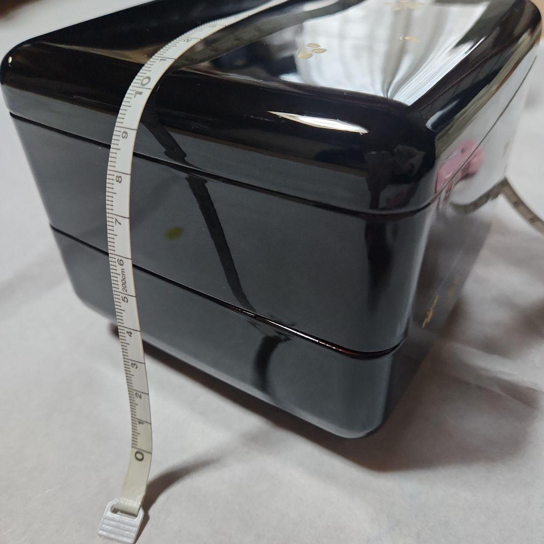 sale未使用☆お正月☆黒の2段重箱 金色の梅花模様　運動会　花見　お弁当箱