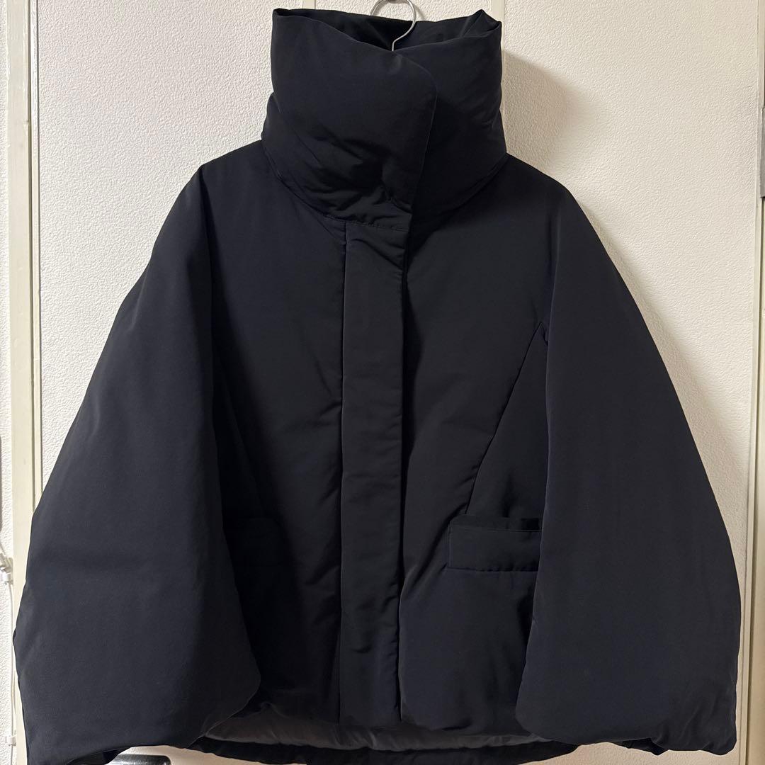 【美品】ユニクロ　+J ハイブリッドダウンジャケット　ブラック　サイズM
