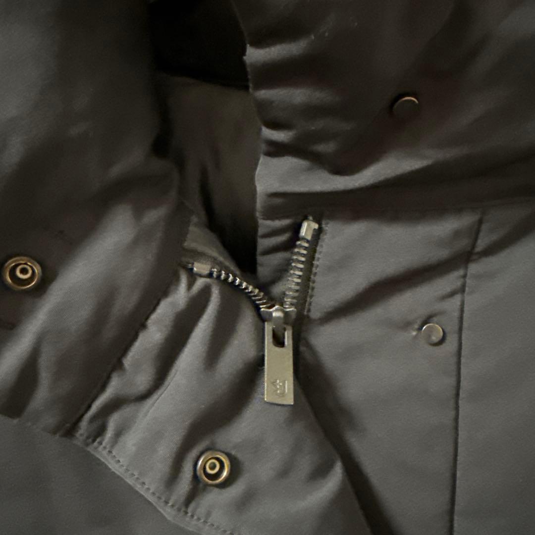 【美品】ユニクロ　+J ハイブリッドダウンジャケット　ブラック　サイズM