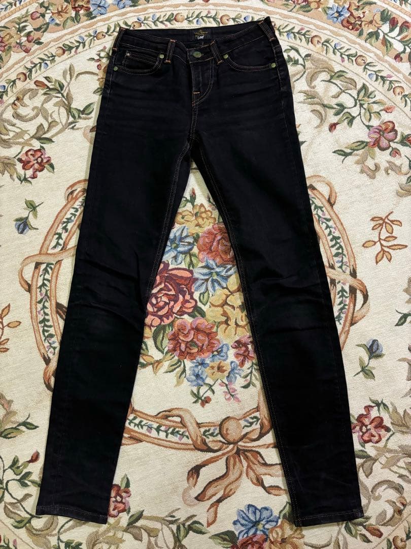 ヴィヴィアンウエストウッド アングロマニア　Lee スキニーデニム　黒