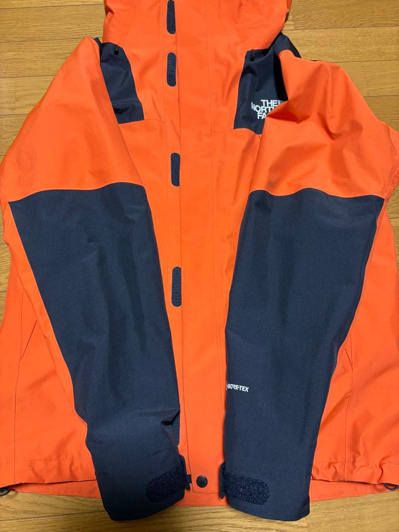 美品／ノースフェイス／NP61800／マウンテンジャケット／メンズXL／オレンジ