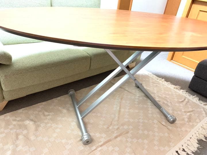 estic SPIGA X-LIFT 楕円タマゴ型昇降テーブル無垢張り合わせ