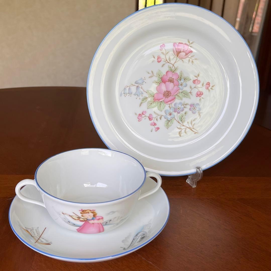 【レア美品】リチャードジノリ★バイオリンを弾く少女★トリオ