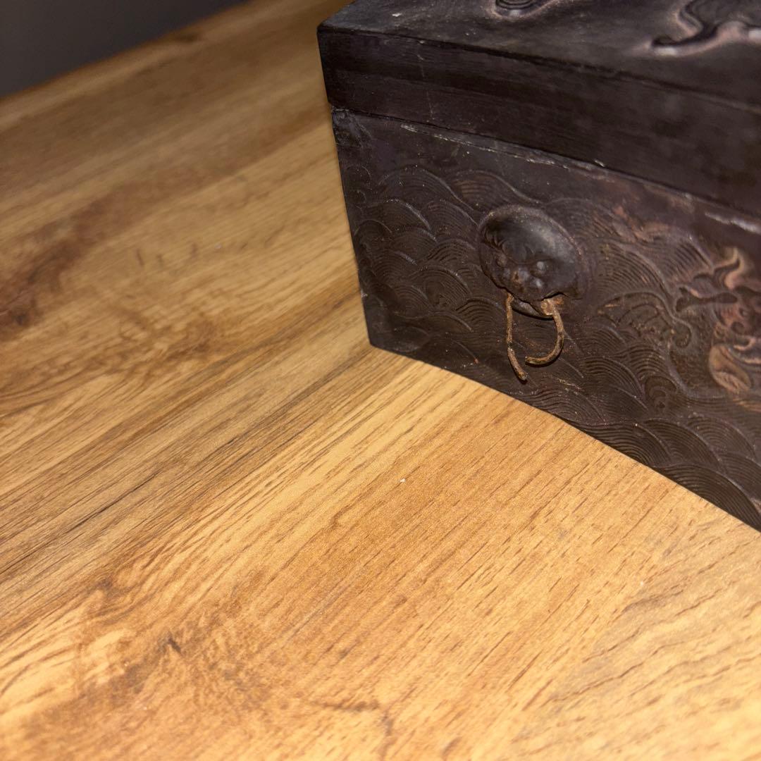 b*h様 希少品　雪浪金星　硯　彫刻入り　大型硯箱 書道用　中国骨董品