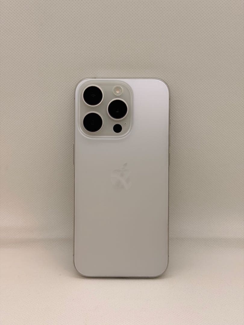iPhone 15Pro 128GB チタニウムホワイト ジャンク 画面不良あり