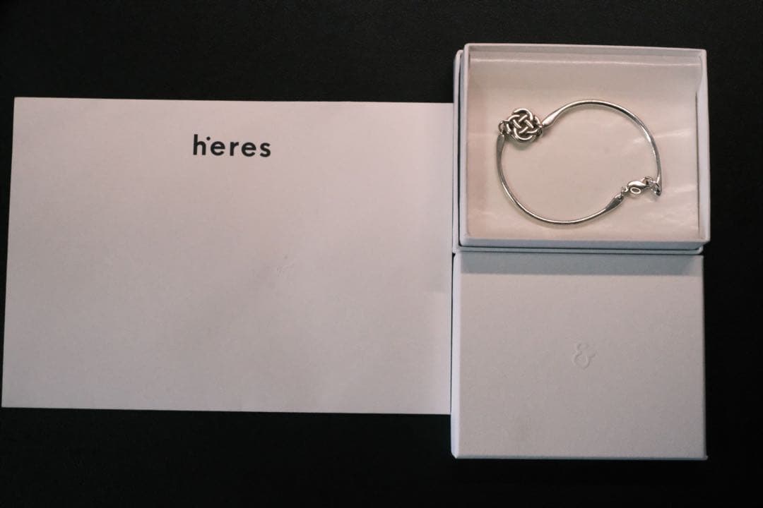 heres(ヒアーズ) OUROBOROS SIGNET BANGLE