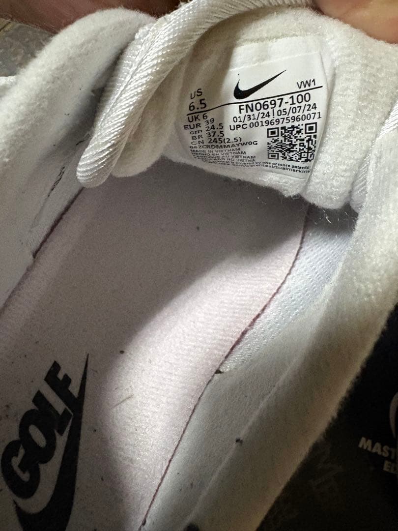 ナイキエアマックス 1'860GGゴルフシューズ