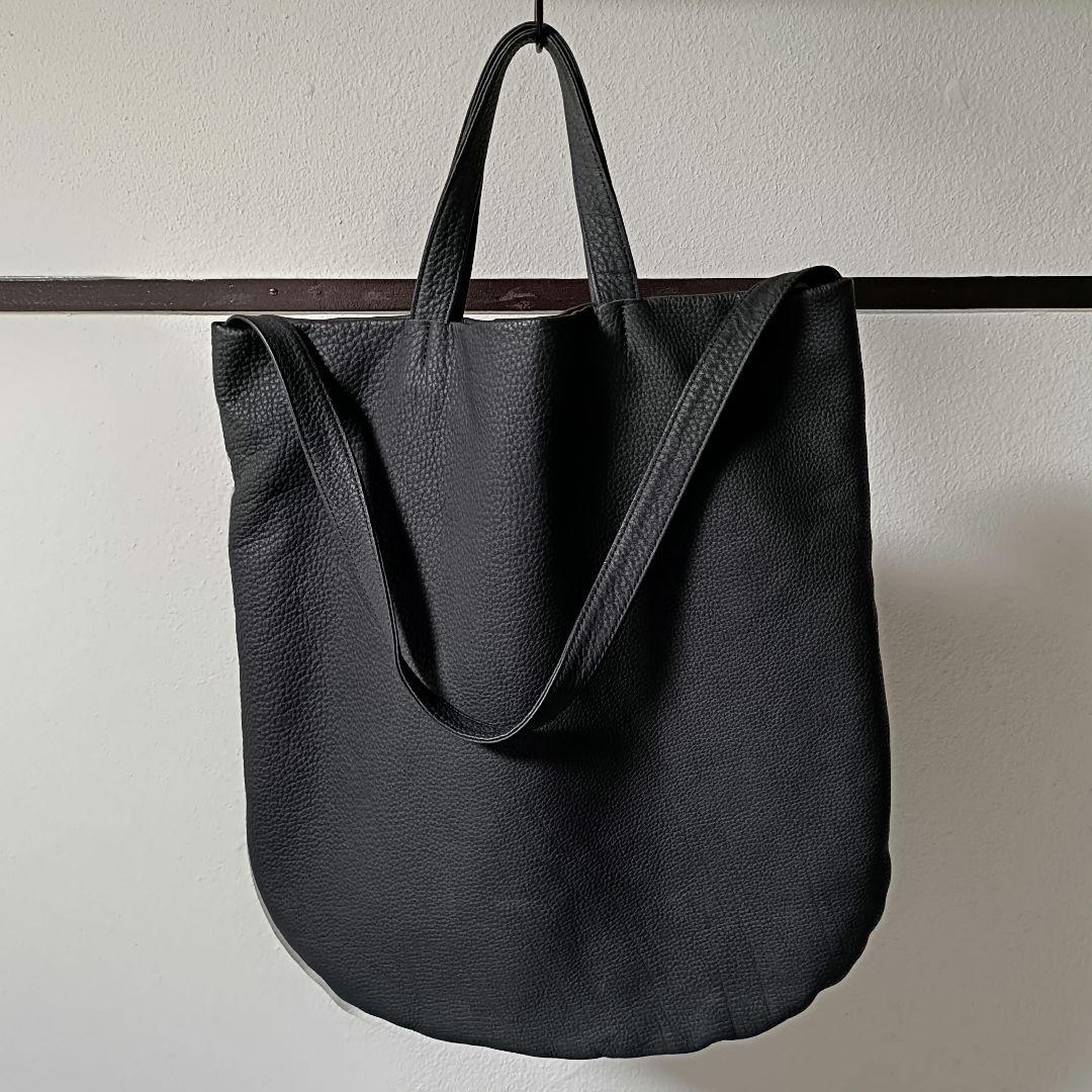 バッグ ERA. EO SHRINK MUSEUM TOTE BAG