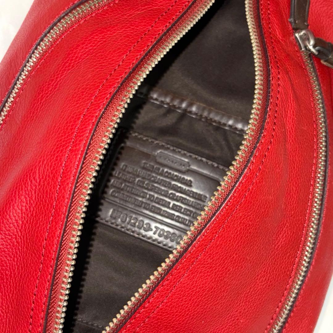 COACH トンプソン ボディバッグ レッドレザー希少カラー！