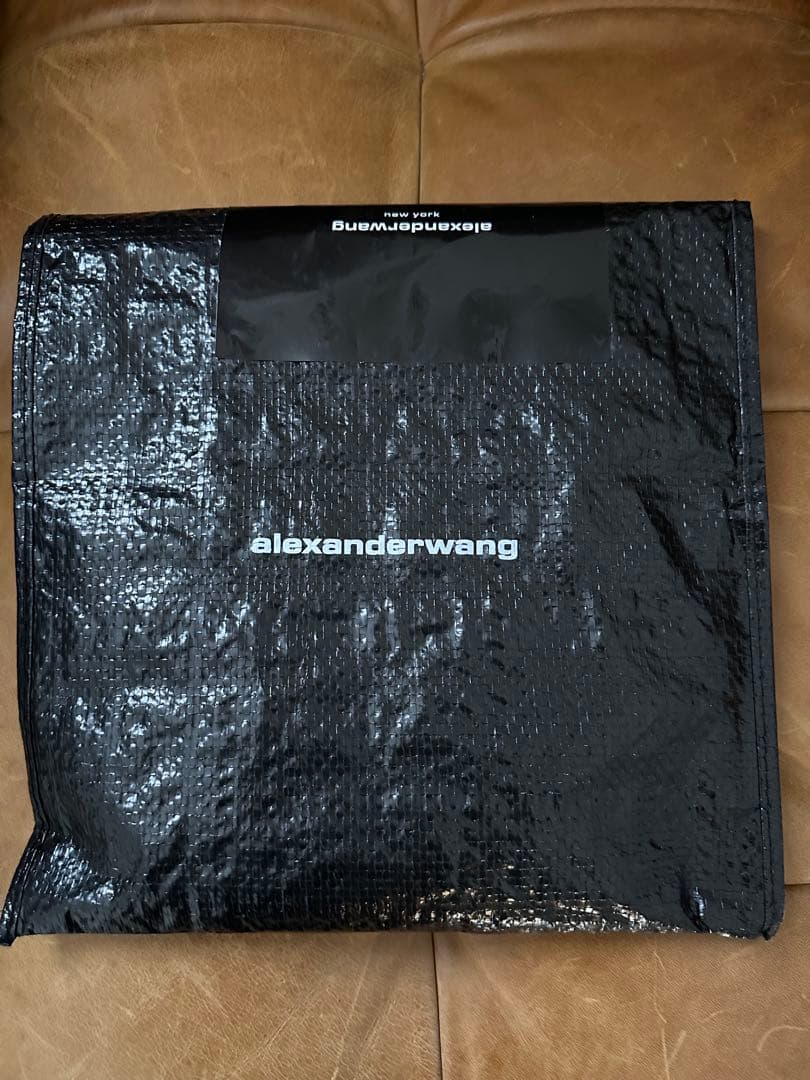 alexanderwang ブラック クロップドタンクトップ