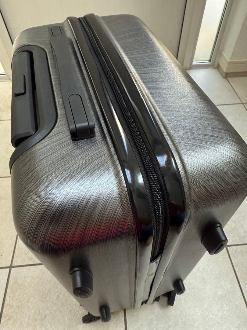 Porsche 軽量 キャリーケース　機内持ち込み