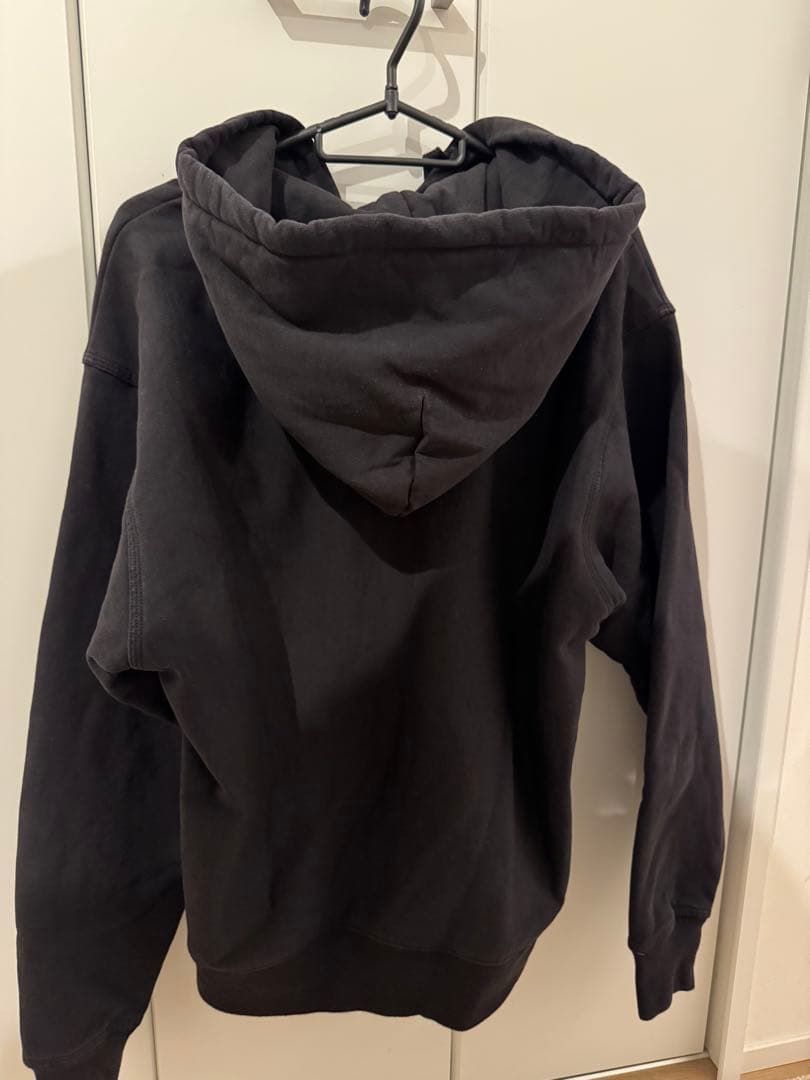 （三人兄妹ママ）Stüssy ジップアップパーカー