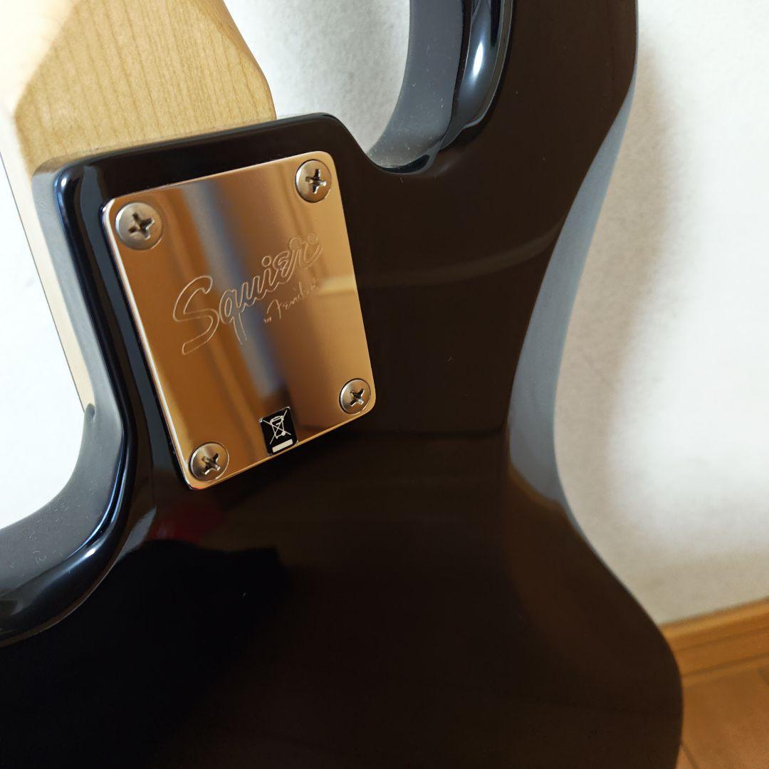 美品　Fender Squier　ブラックエレキベース　島村楽器