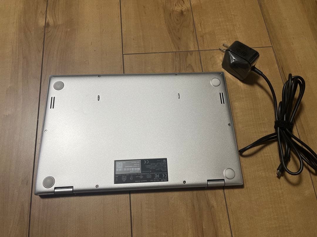 ASUS Chromebook C425T 14型 ￼ 本日限定