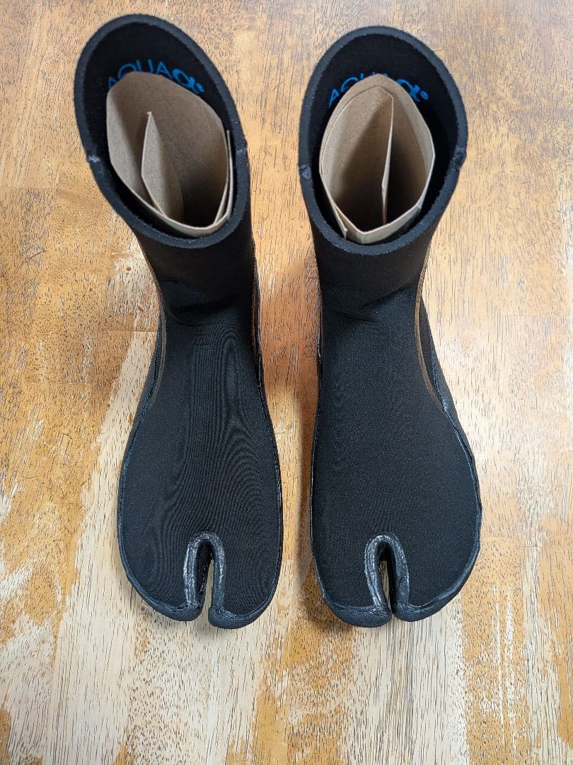 FELLOW ウェットスーツ　サーフキャップ・グローブ・ブーツセット