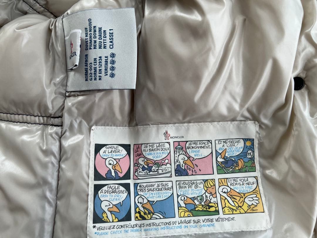 MONCLER ダウンジャケットネイビー綺麗な品物です。size1