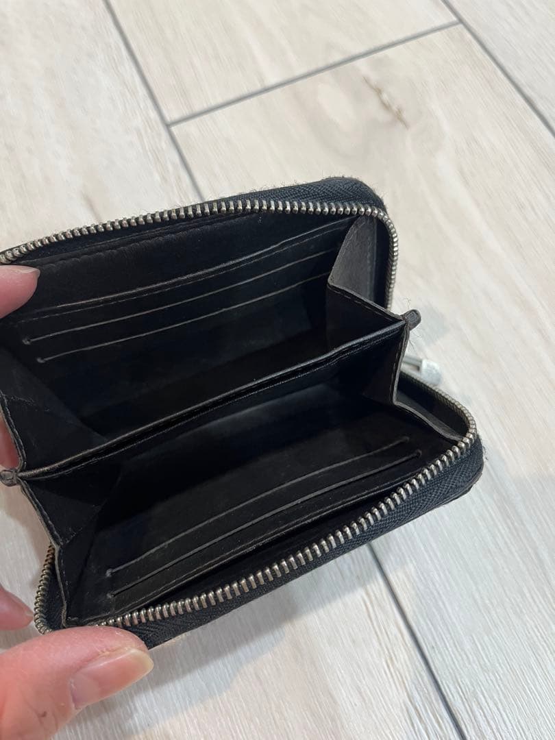 ルイヴィトン　財布　メンズ　ブラック　黒　ファスナー
