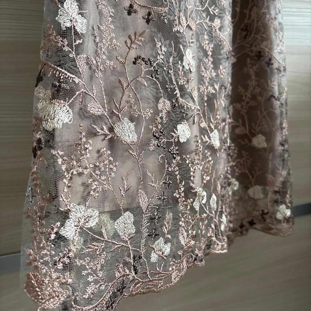 niana アンティーク刺繍レースワンピースパーティードレス