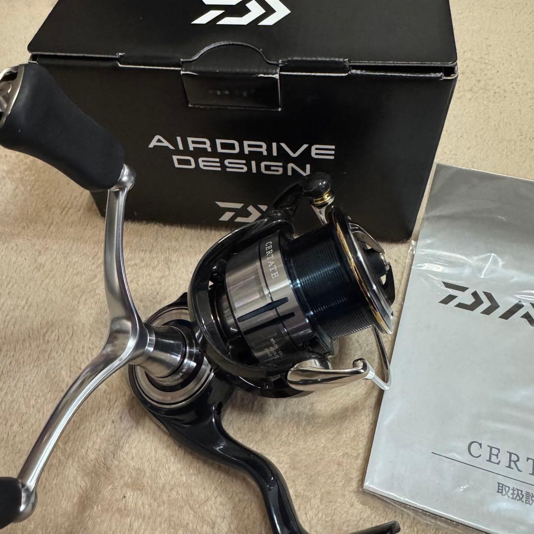 【新品】ダイワ　19セルテート（CP） LT3000S-CH-DH