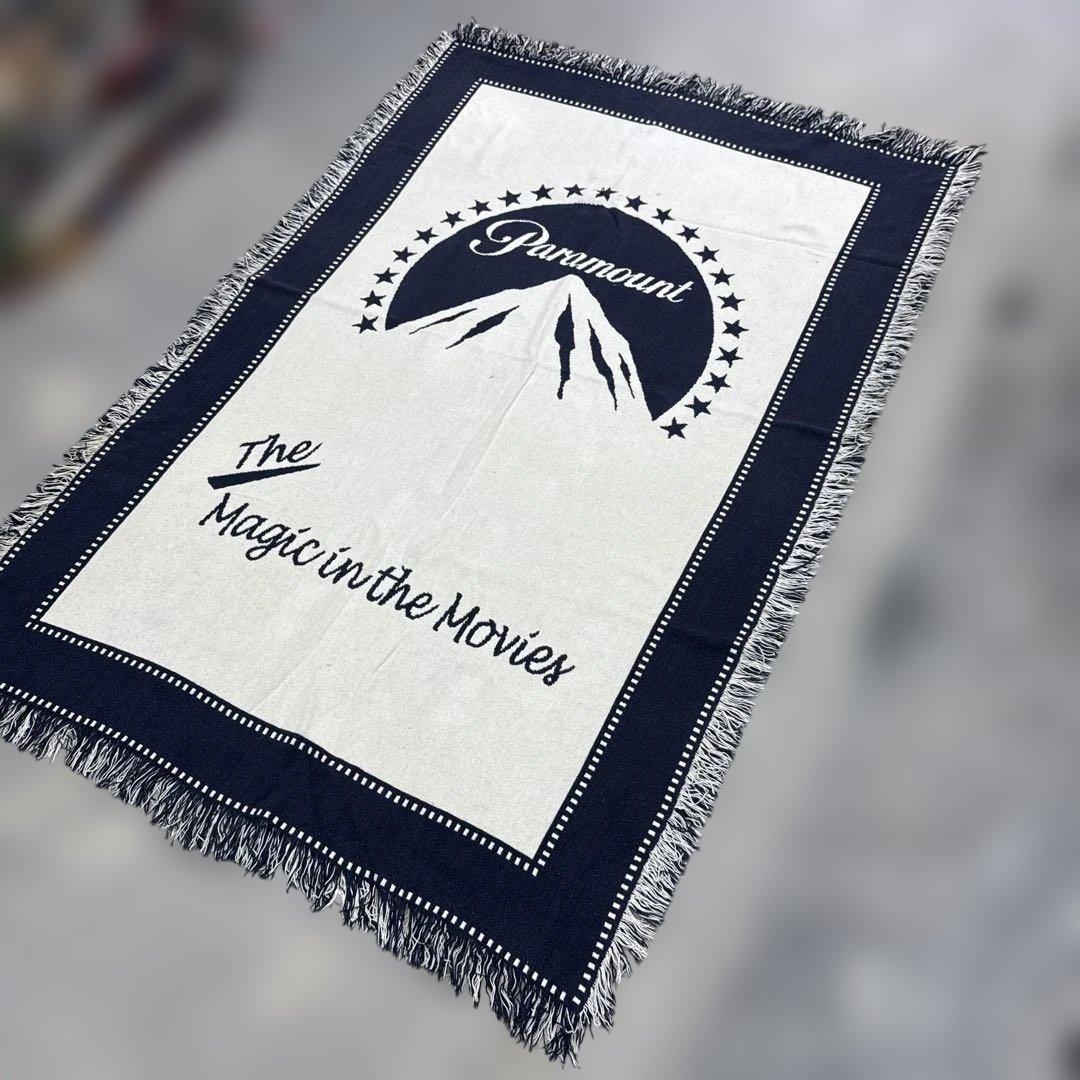 映画会社　パラマウント　マルチカバー　ソファーカバー　ラグ　183x121