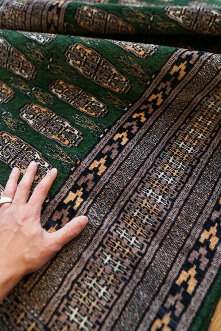 パキスタン絨毯 160×95cm ヴィンテージラグ　トライバルラグ　トルクメン