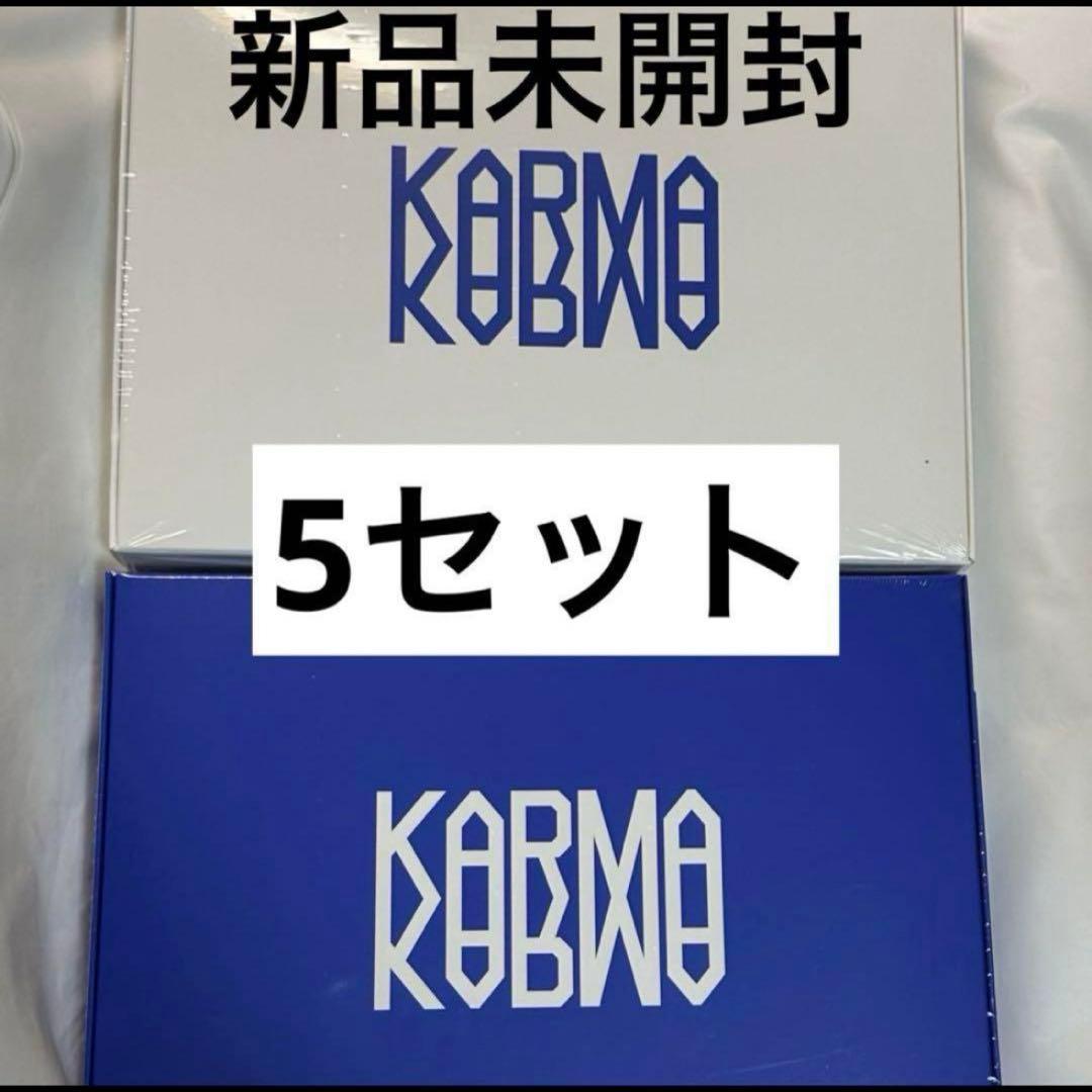 straykids スキズ　カルマ　KARMA コンパクト　　　トレカ