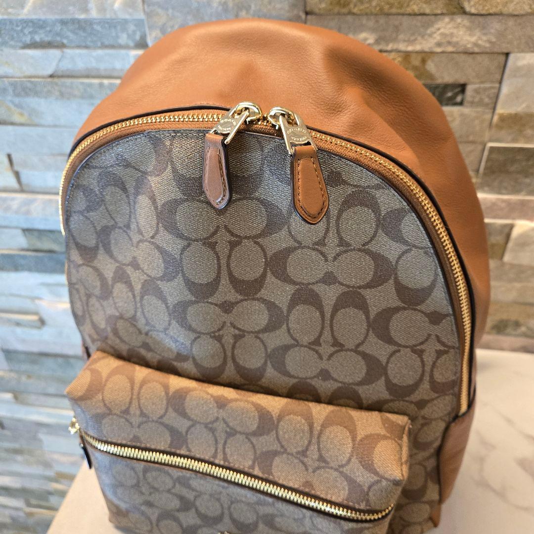 美品　COACH　コーチ　シグネチャー　リュック　デイパック　ブラウン