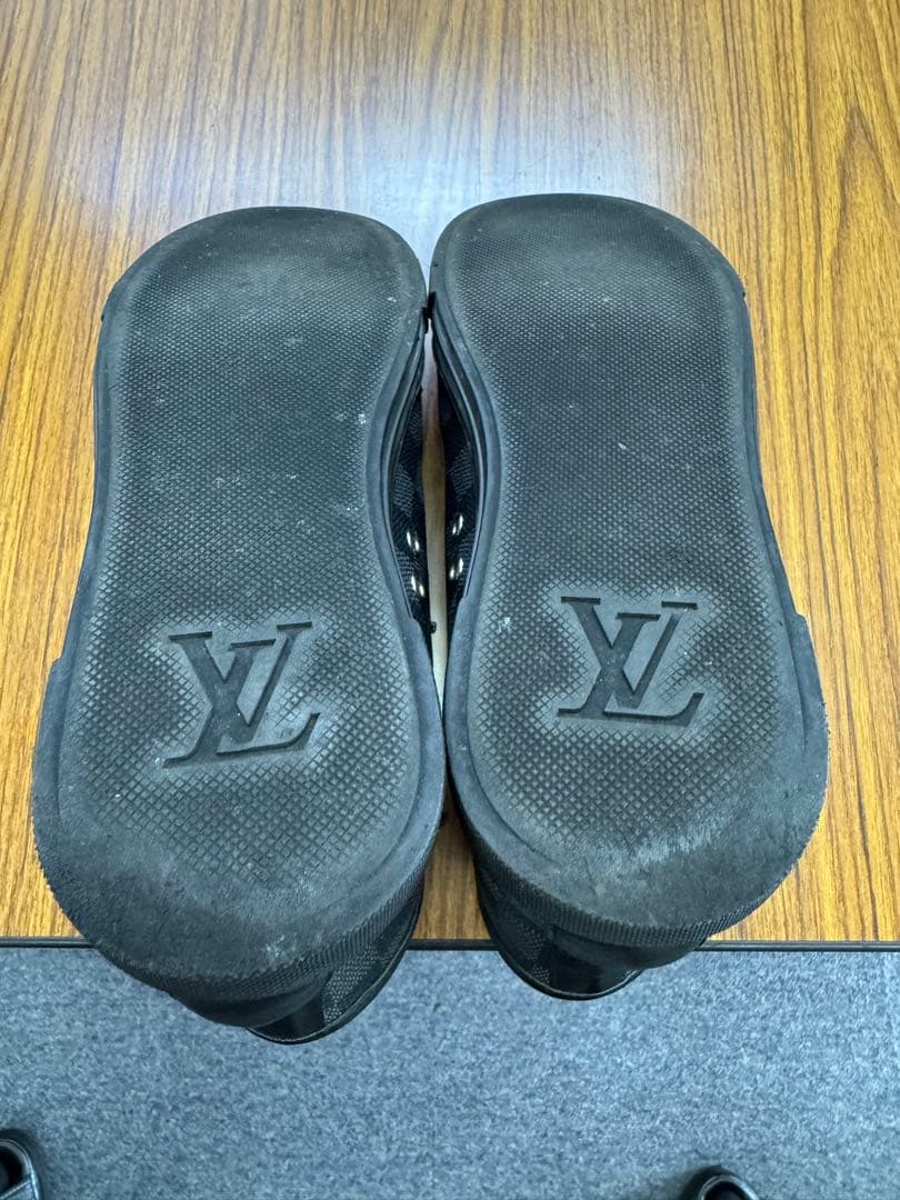 値下げ　ルイヴィトン ダミエグラフィット ハイカットスニーカー ブラック7.5