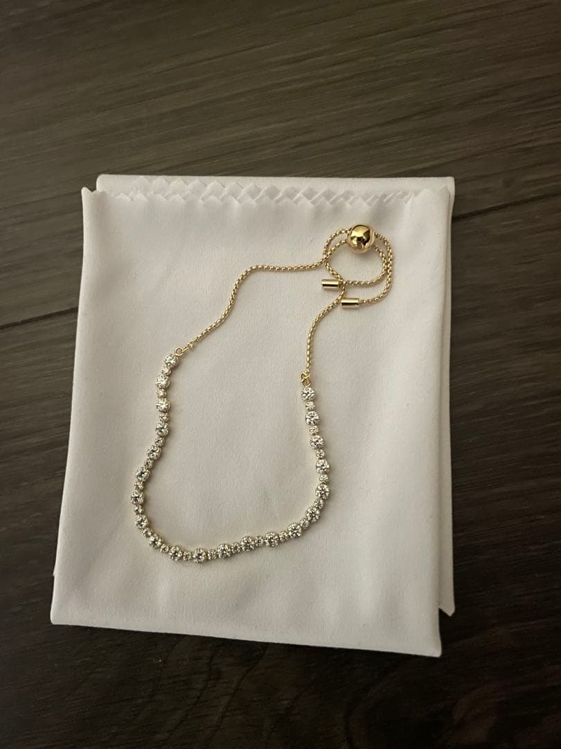 【新品未使用】Swarovski スワロフスキー ブレスレット 箱付き