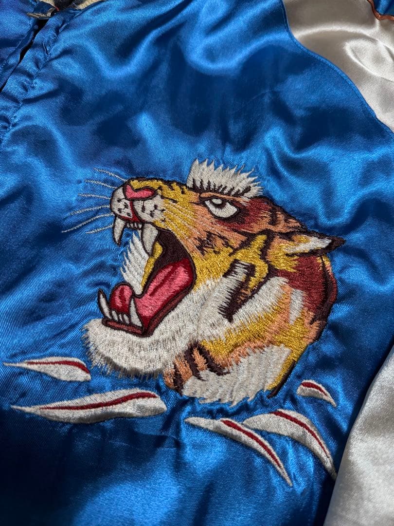 ２面用 テーラー東洋 虎鷲 Hawaii 日本限定版 スカジャン vintage