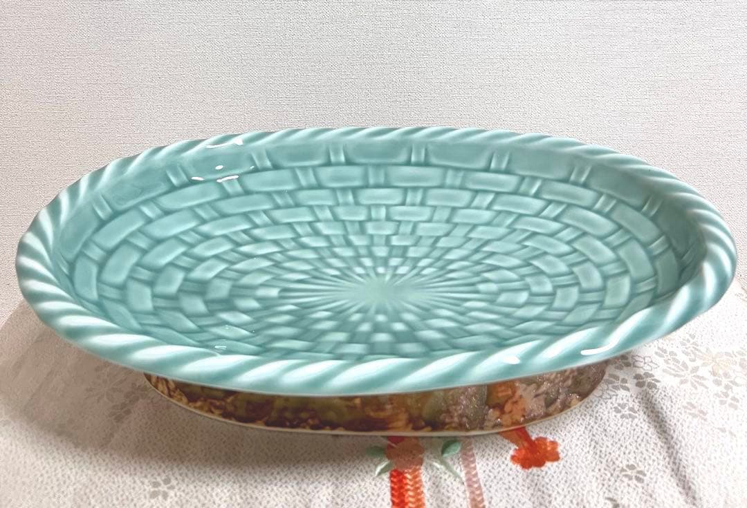 希少品　鍋島焼　青山窯　青山作　青磁　陶皿　大皿　高台　盛鉢　編みカゴ形